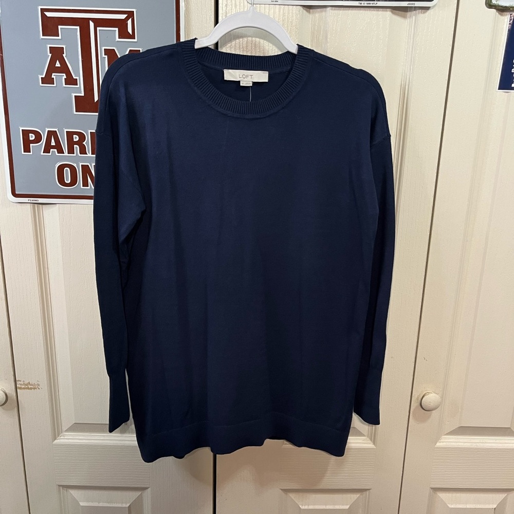 Loft Men’s Lightweight Crewneck Sweater